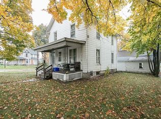 1364 1st Ave NW, Cedar Rapids, IA 52405