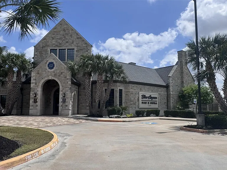 15746 Harding Bend Dr — Photo 13