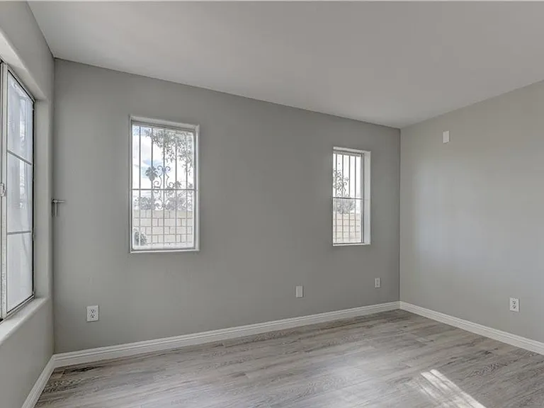 4320 W Lake Mead Blvd #101 — Photo 25