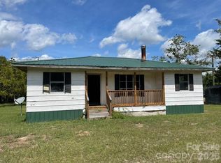 593 Cross Of Calvary Ln, Mount Croghan, SC 29727