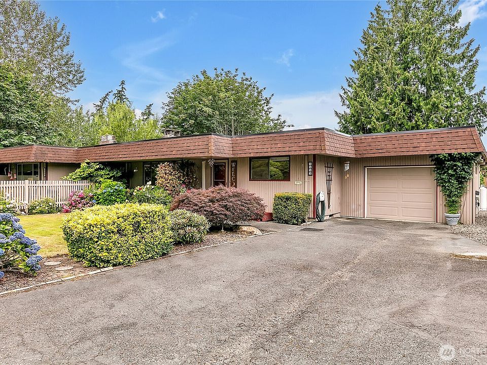 1st image of 3409 99th Avenue E