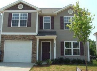 5138 Grays Ridge Dr, Charlotte, NC 28269