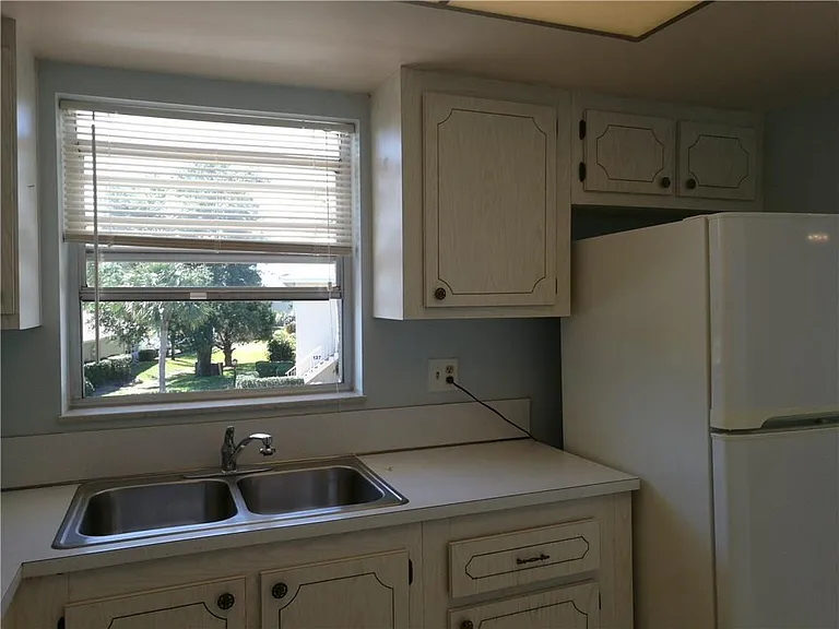 2950 SE Ocean Blvd #136-6 — Photo 6
