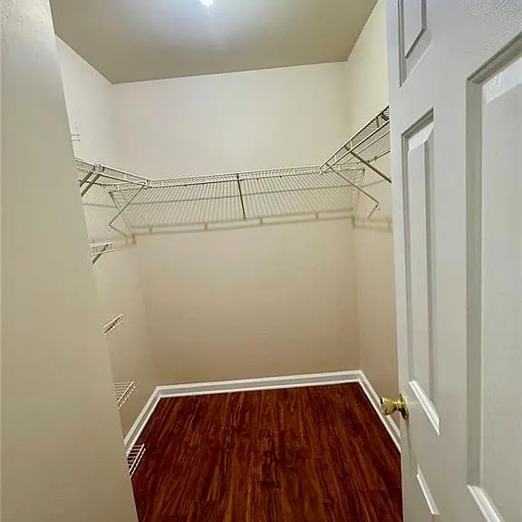 5530 Huntington Mist Dr — Photo 9
