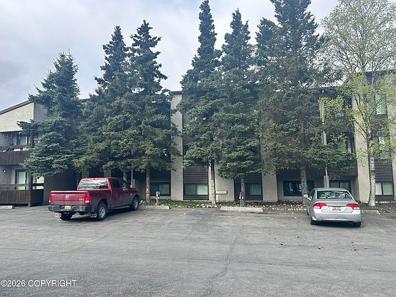 4th image of 1315 Cordova St
