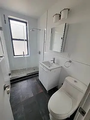 Rented by Bruma Realty LLC | media 3