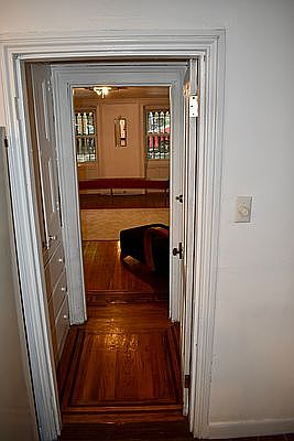 4th image of 402 Grand Ave #1