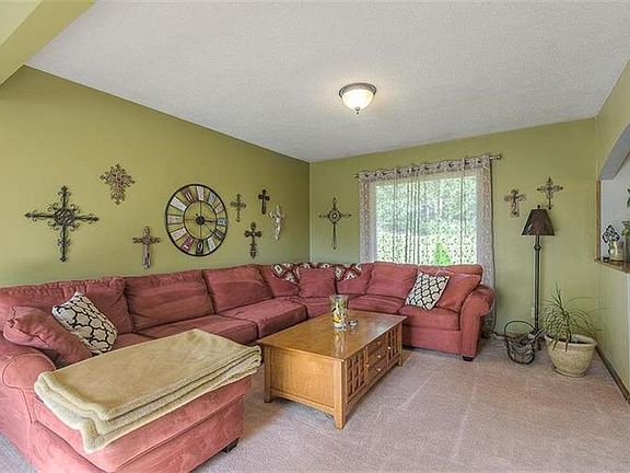 3rd image of 5340 N 109th St