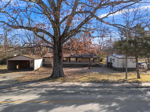 601 N Center St, Lonoke, AR 72086