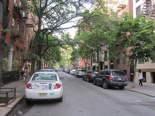 Rented by Prince Real Estate Associates LLC | media 9