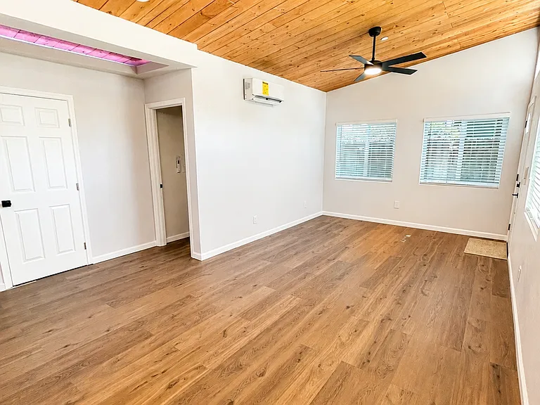 4382 Bixby Way — Photo 8