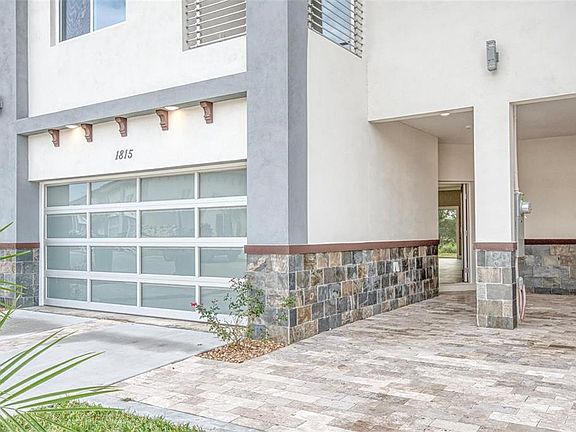3rd image of 1815 BRENTWOOD COURT