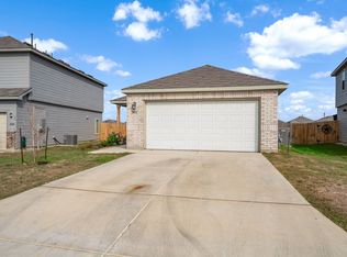 2016 Palmer Pl, Converse, TX 78109