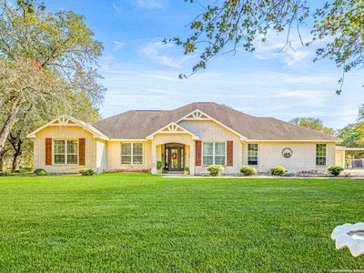 412 Cimarron, Floresville, TX, 78114