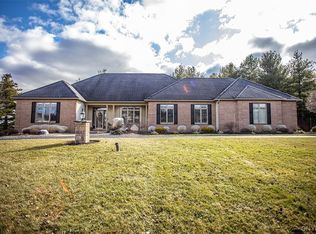 6204 Rossiter Rd, Jamesville, NY 13078