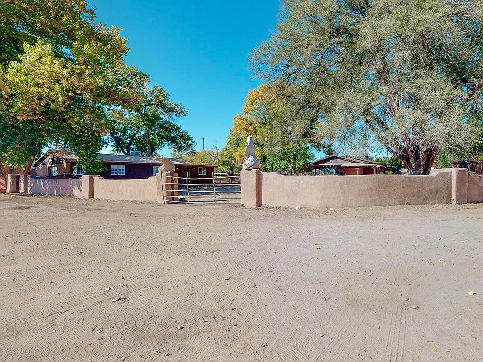 Entrance to the Ranch