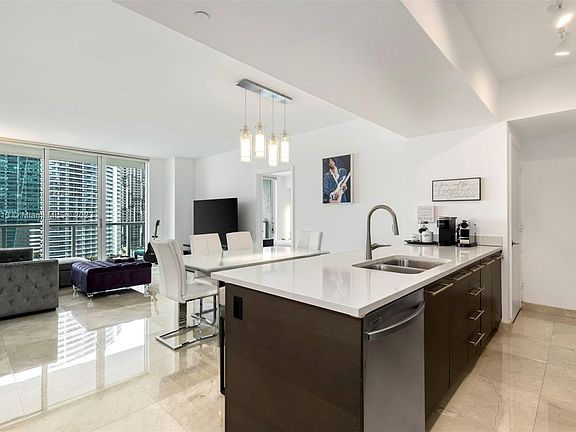 2nd image of 500 Brickell Ave APT 2705