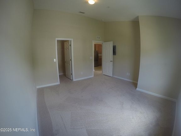 5th image of 2200 Marsh Hawk Ln Unit 412