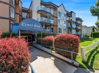 2529 Wark St #409, Victoria, BC V8T4G7