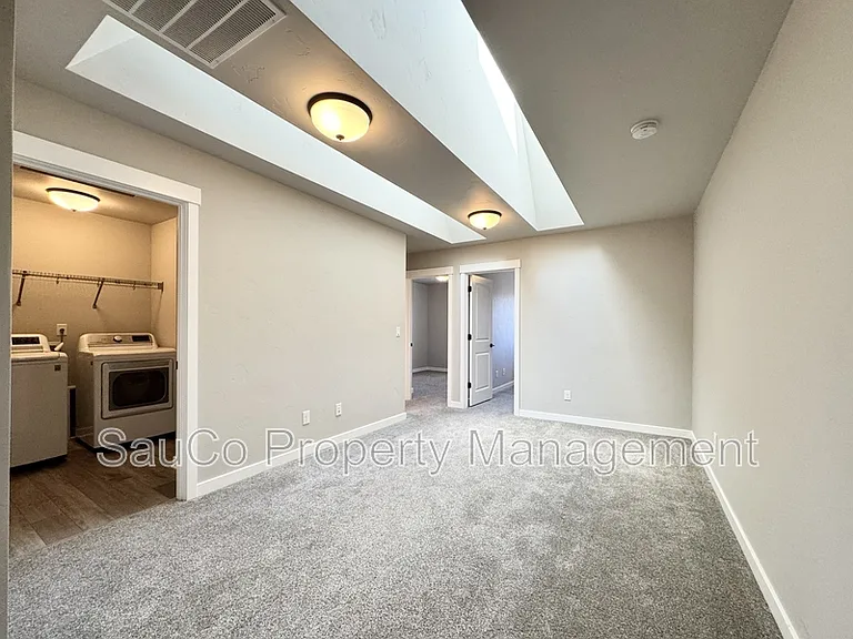 5531 SE Logan Ln — Photo 19