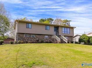 1103 Tyler Rd NW, Huntsville, AL 35816