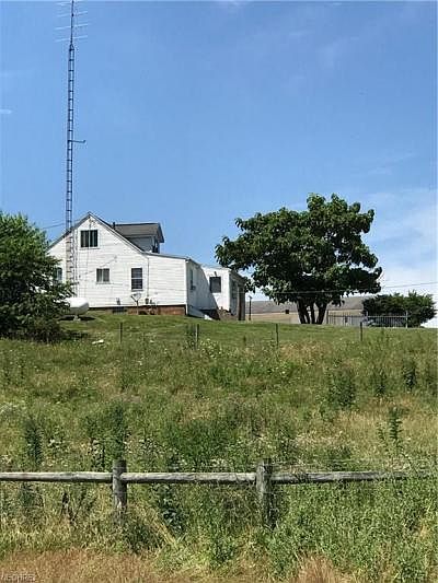2nd image of 5496 Elson St SE