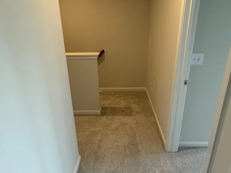 187 Peebles Dr — Photo 37