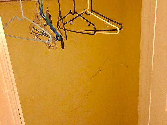 2nd image of 565 Bergen Ave APT 23