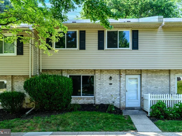 311 Village Walk, Exton, PA 19341