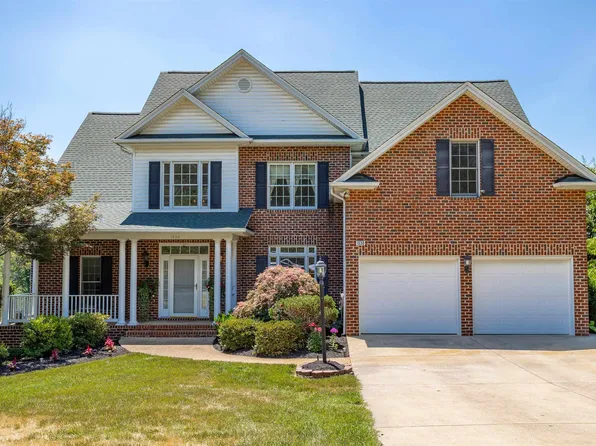 1530 Bluewater Rd, Harrisonburg, VA 22801