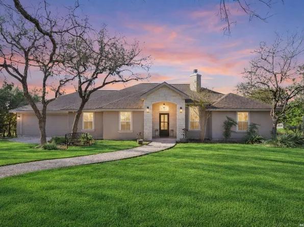 1336 Sparkman, Boerne, TX 78006