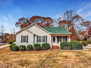 7780 Red Robin Trl, Denver, NC 28037