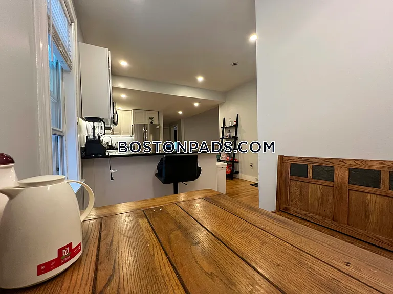 24 Farrington Ave #1 — Photo 46