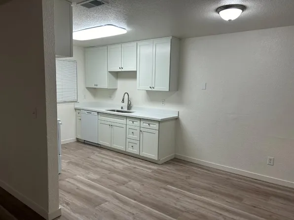 2197 Beth Way, Sacramento, CA 95832