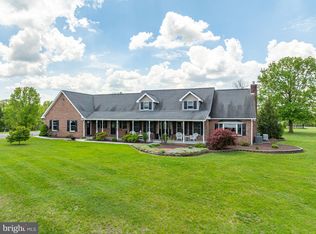 16 Zerbe Dr, Bernville, PA 19506