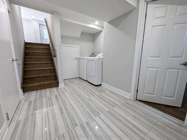 2 Doerr Rd #BASEMENT — Photo 29