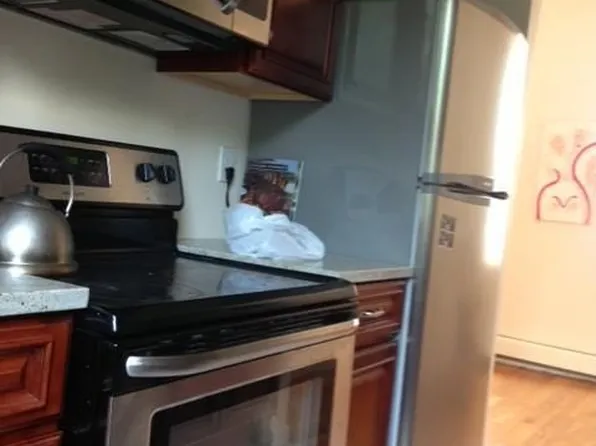 1359 Saint Johns Pl APT 2, Brooklyn, NY 11213