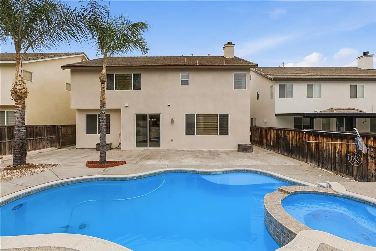 39264 Memory Dr — Photo 3