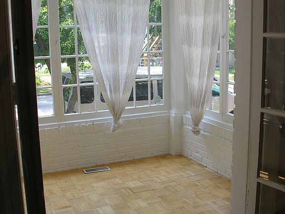 Sun porch off of living room