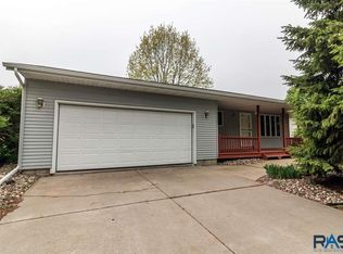 313 W Spruce St, Brandon, SD 57005