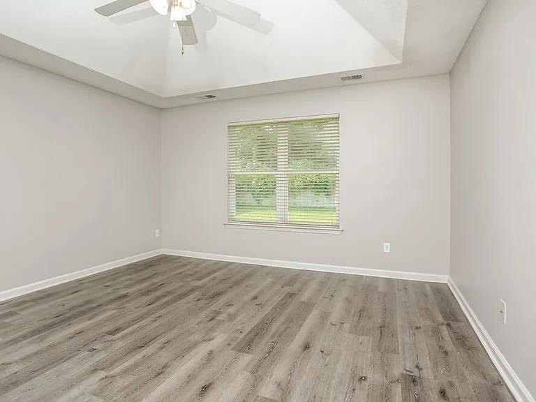 8347 Wild Dune Ln — Photo 10