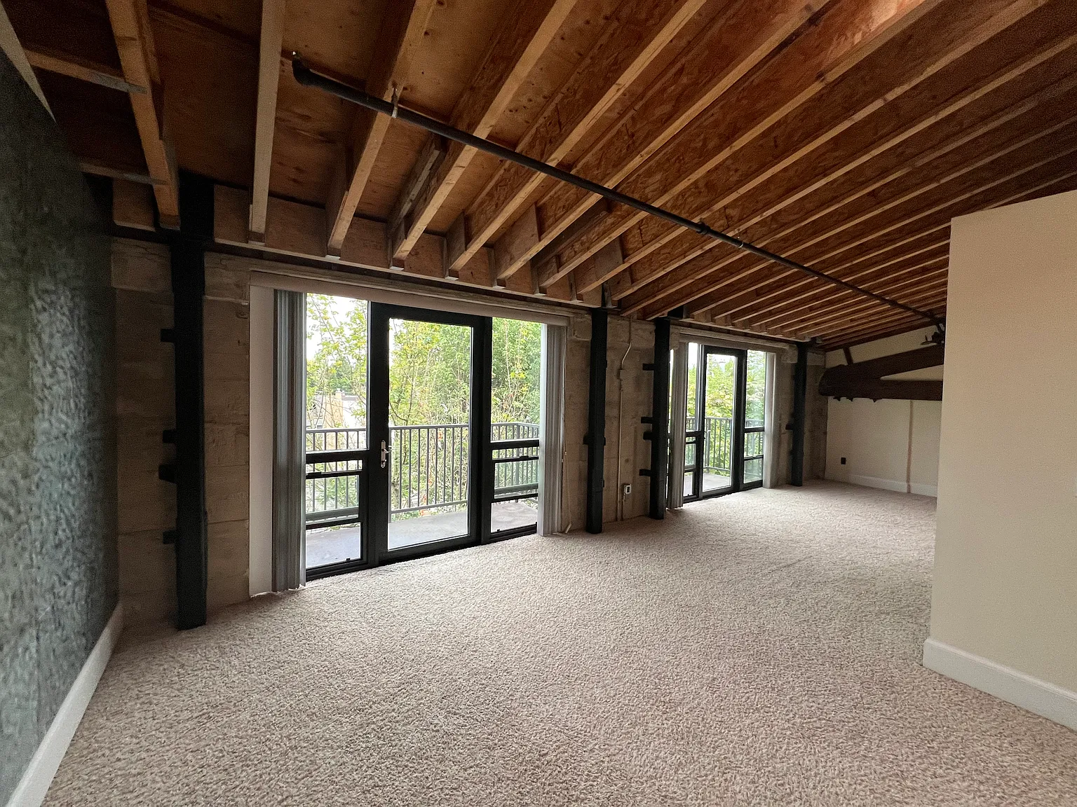 Studio, 1344 sqft, $1,800 — Photo 2