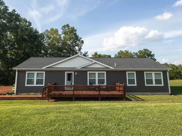 1449 Starr Ln, Bedford, IN 47421