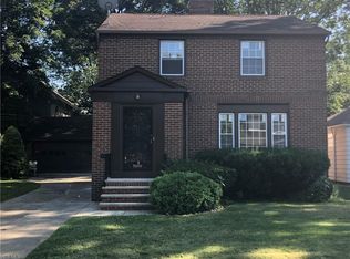 3884 Glenwood Rd, Cleveland Heights, OH 44121