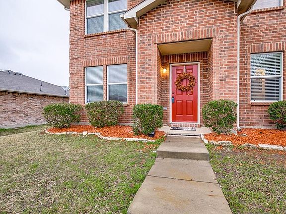 5th image of 1416 Laurel Ln