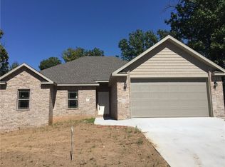 1 Alice Ln, Bella Vista, AR 72715