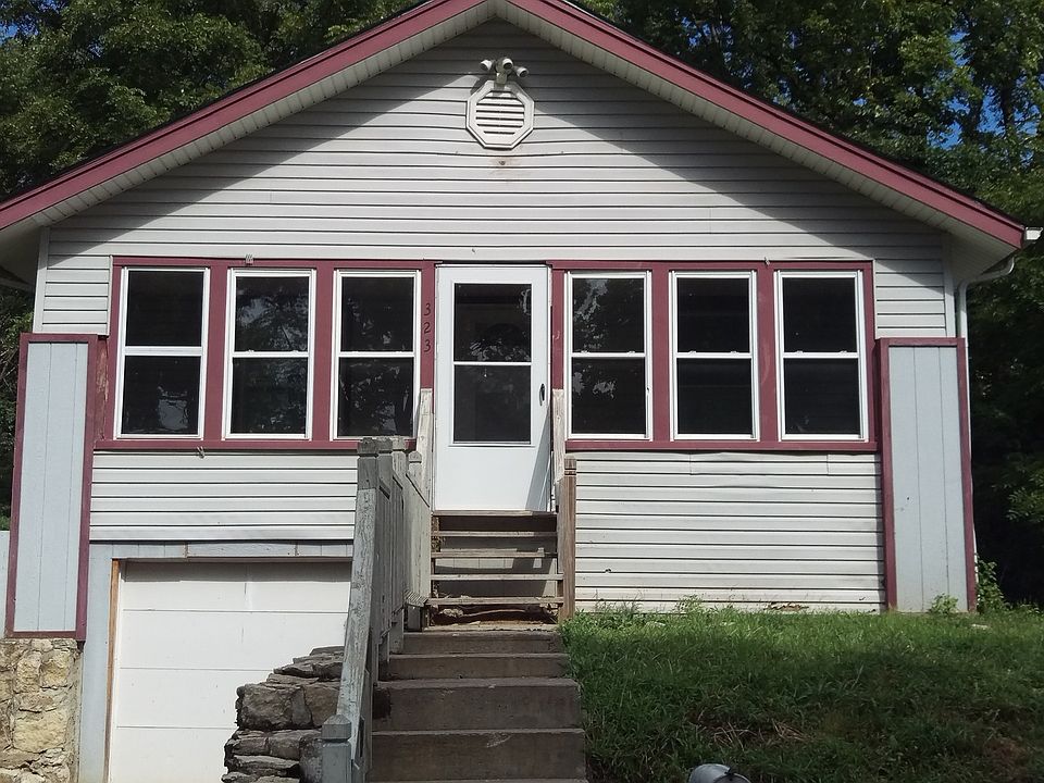 1st image of 323 N 35th St