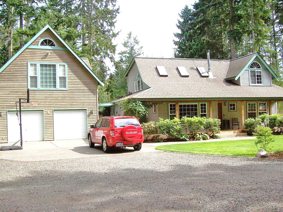 1st image of 37048 Cypress Dr NE