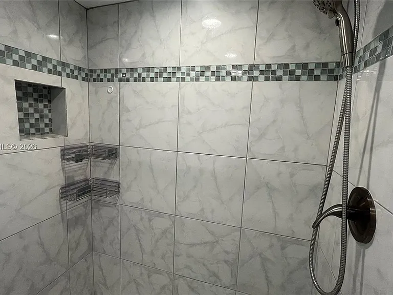 8540 SW 133rd Avenue Rd #316 — Photo 12
