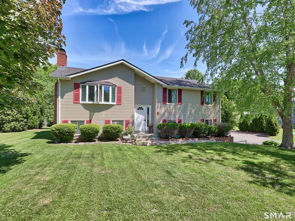 97 Dorothy Lane, Plymouth, CT 06786